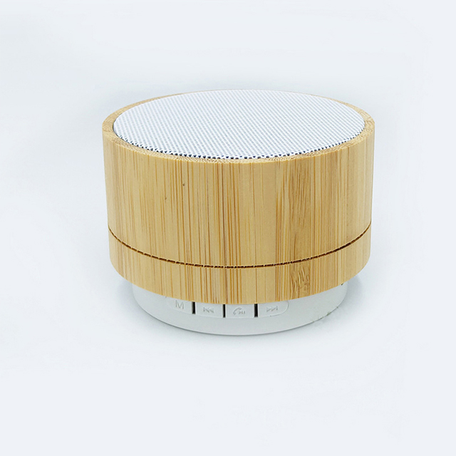 Alto-falante Bluetooth de bambu