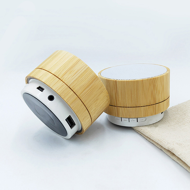 Alto-falante Bluetooth de bambu
